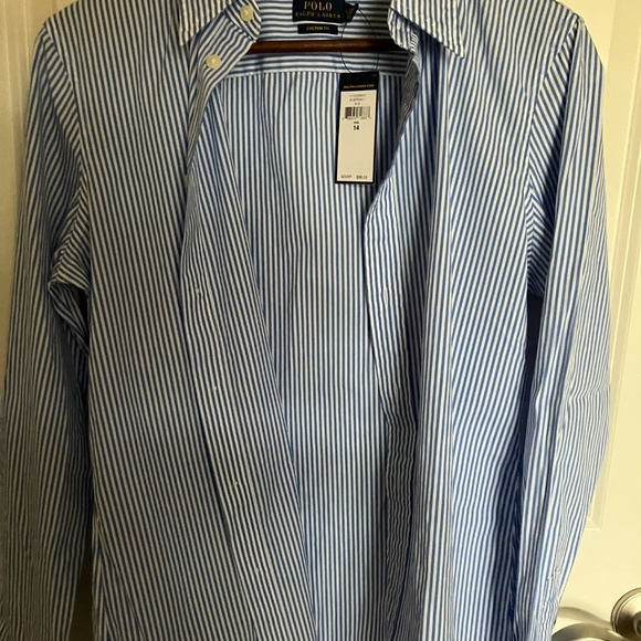 Polo Ralph Lauren Button Down - Picture 5 of 9